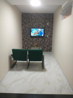 Apto 2 Quartos e Garagem